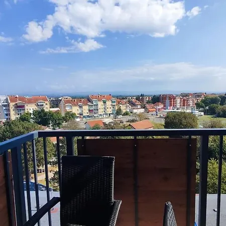 Lux Crnjanski Iv, ג'אגודינה