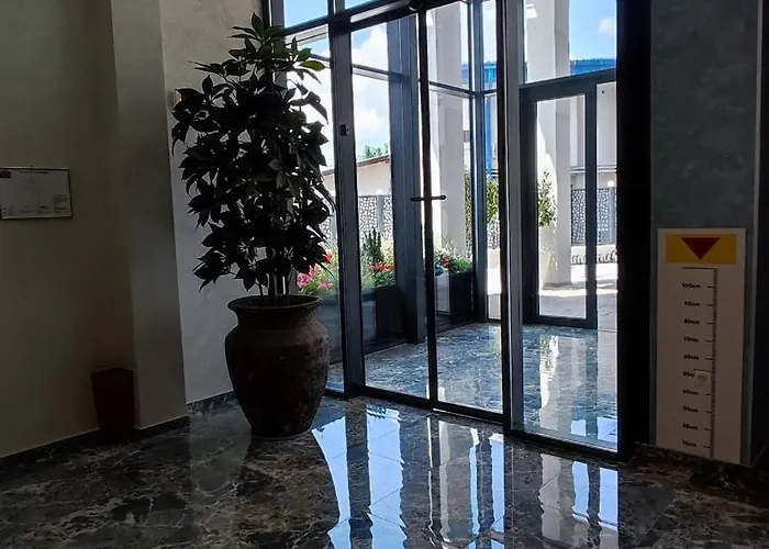 Lux Crnjanski Iv, Appartement *